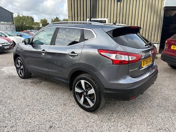Used Nissan Qashqai 2016 for sale - 75845325: Photo