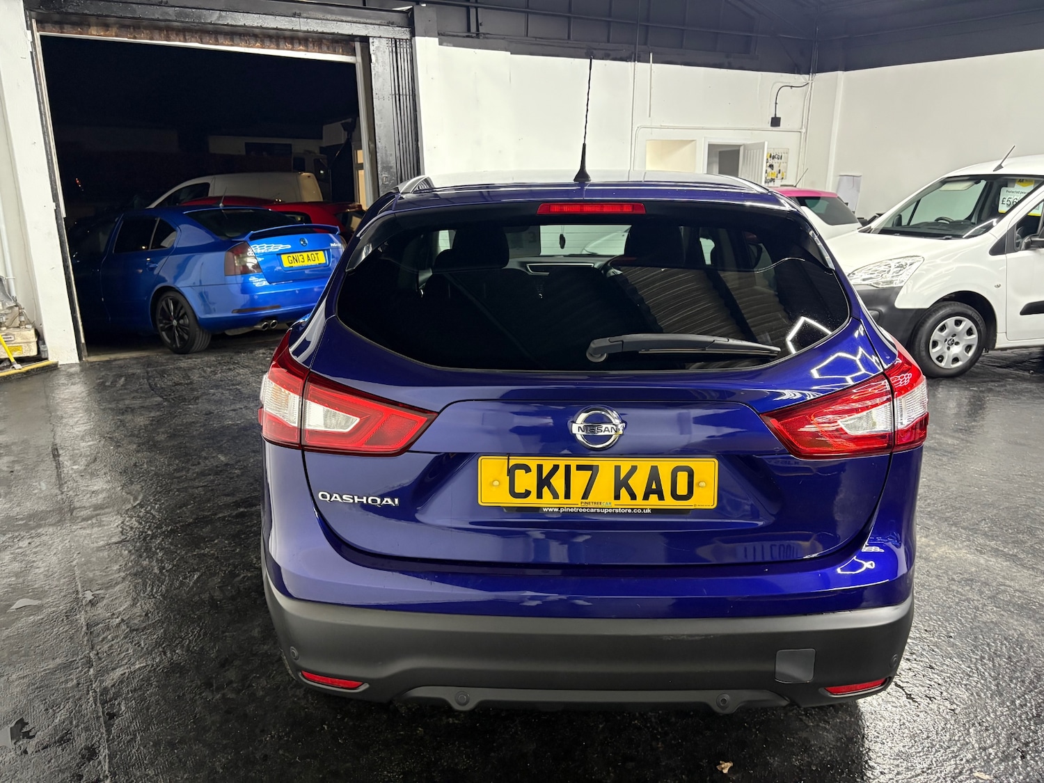 Used Nissan Qashqai 2017 for sale - 77045668: Photo 4