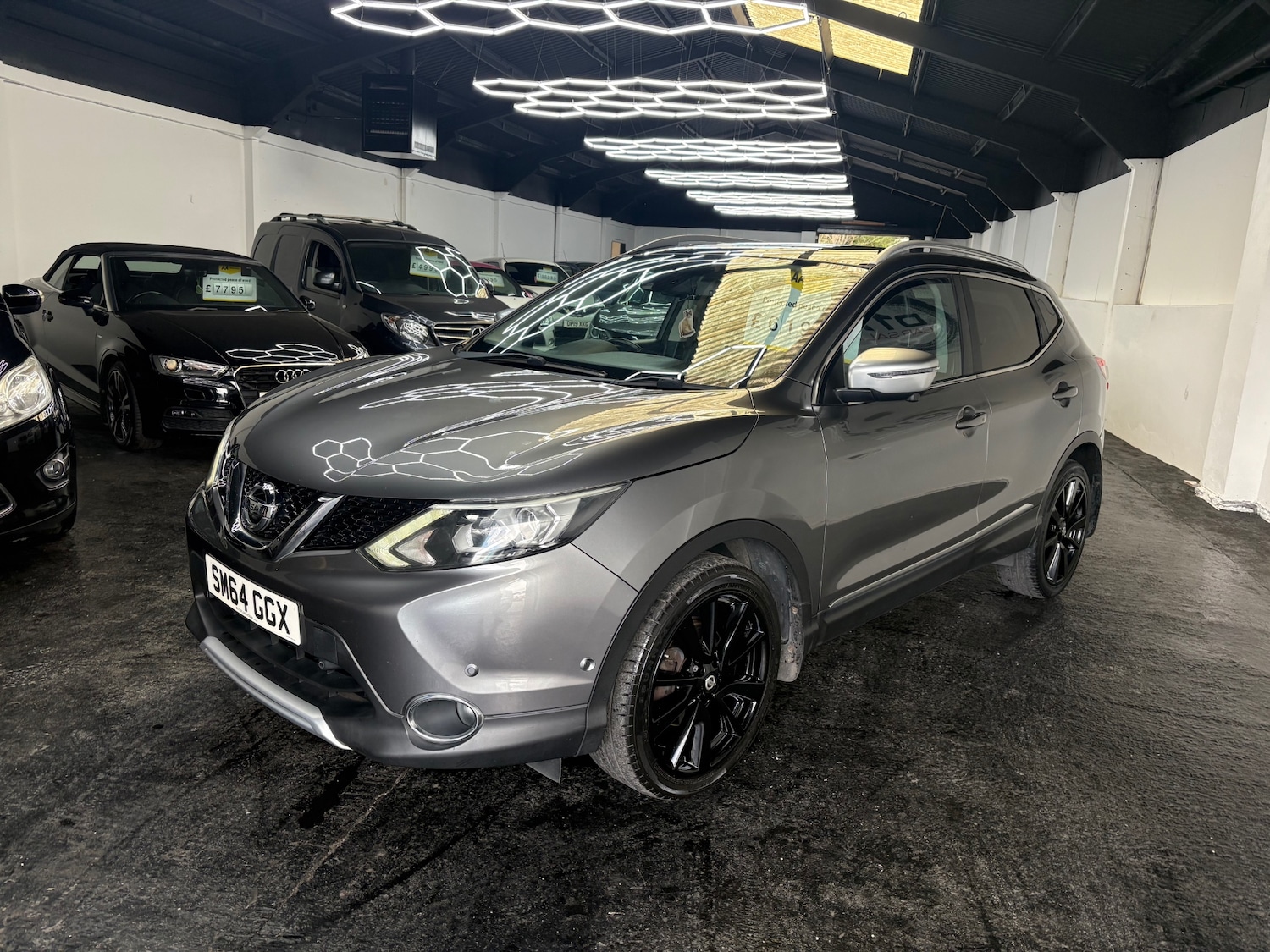 Used Nissan Qashqai 2014 for sale - 78018104: Photo 3