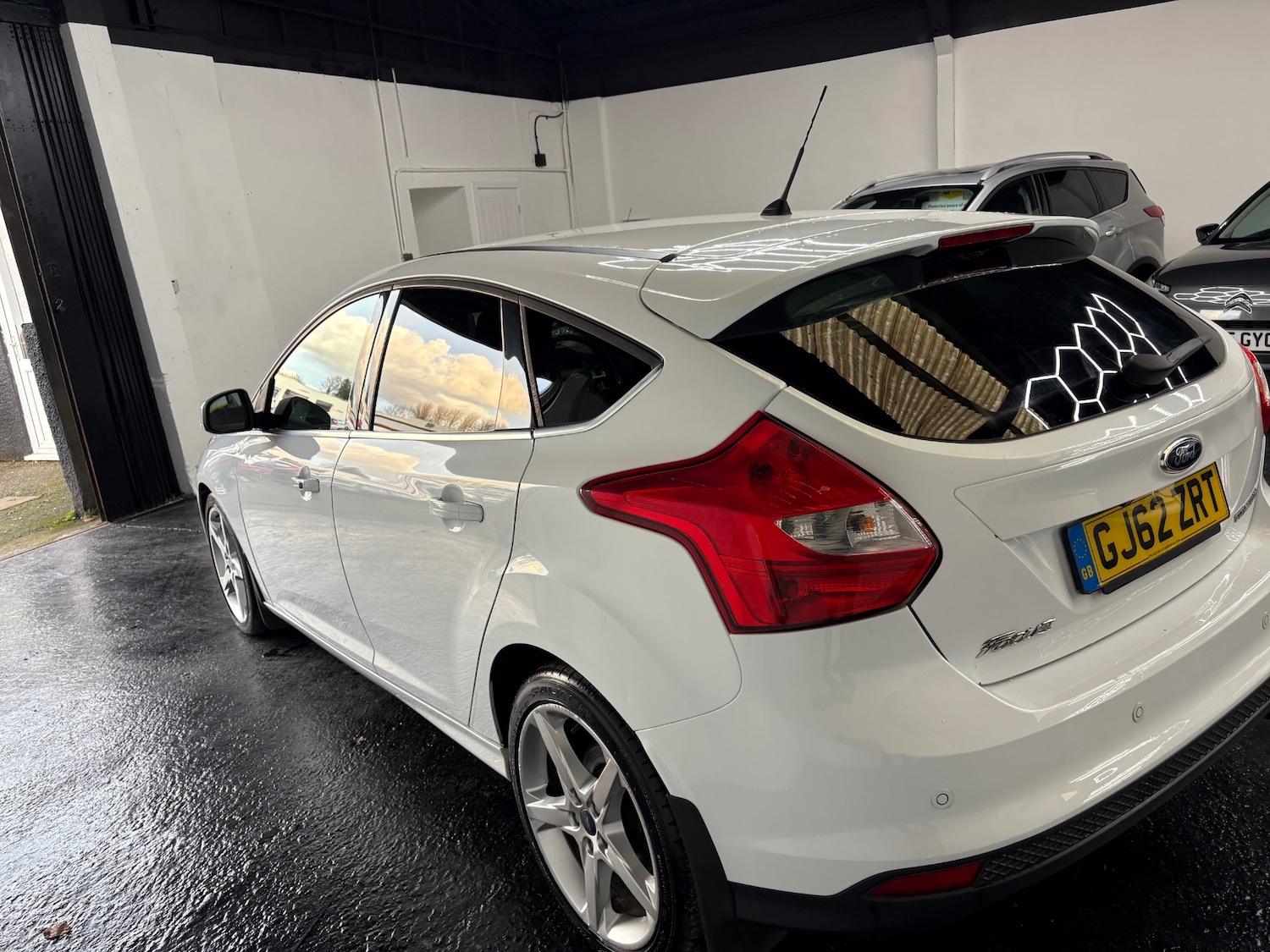 Used Ford Focus 2012 for sale - 76935451: Photo 3