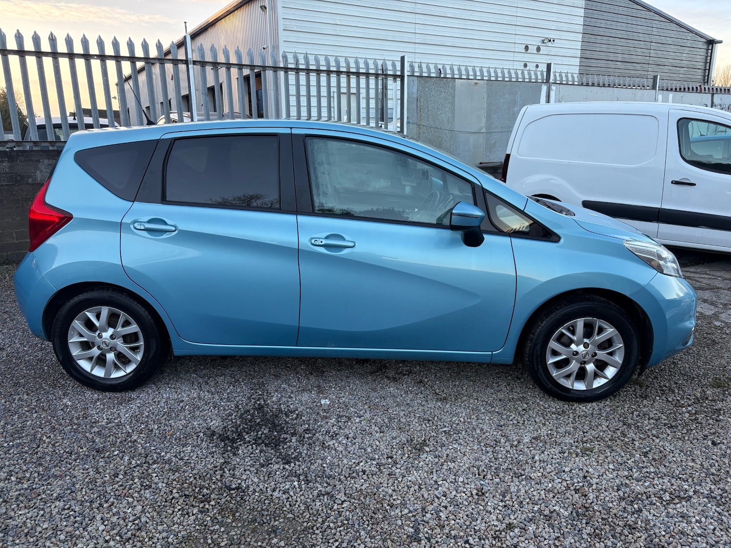 Used Nissan Note 2014 for sale - 76655556: Photo 2