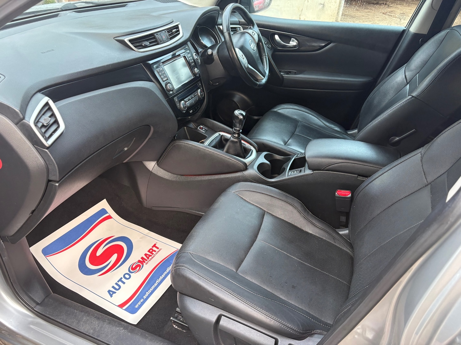 Used Nissan Qashqai 2015 for sale - 76384731: Photo 9