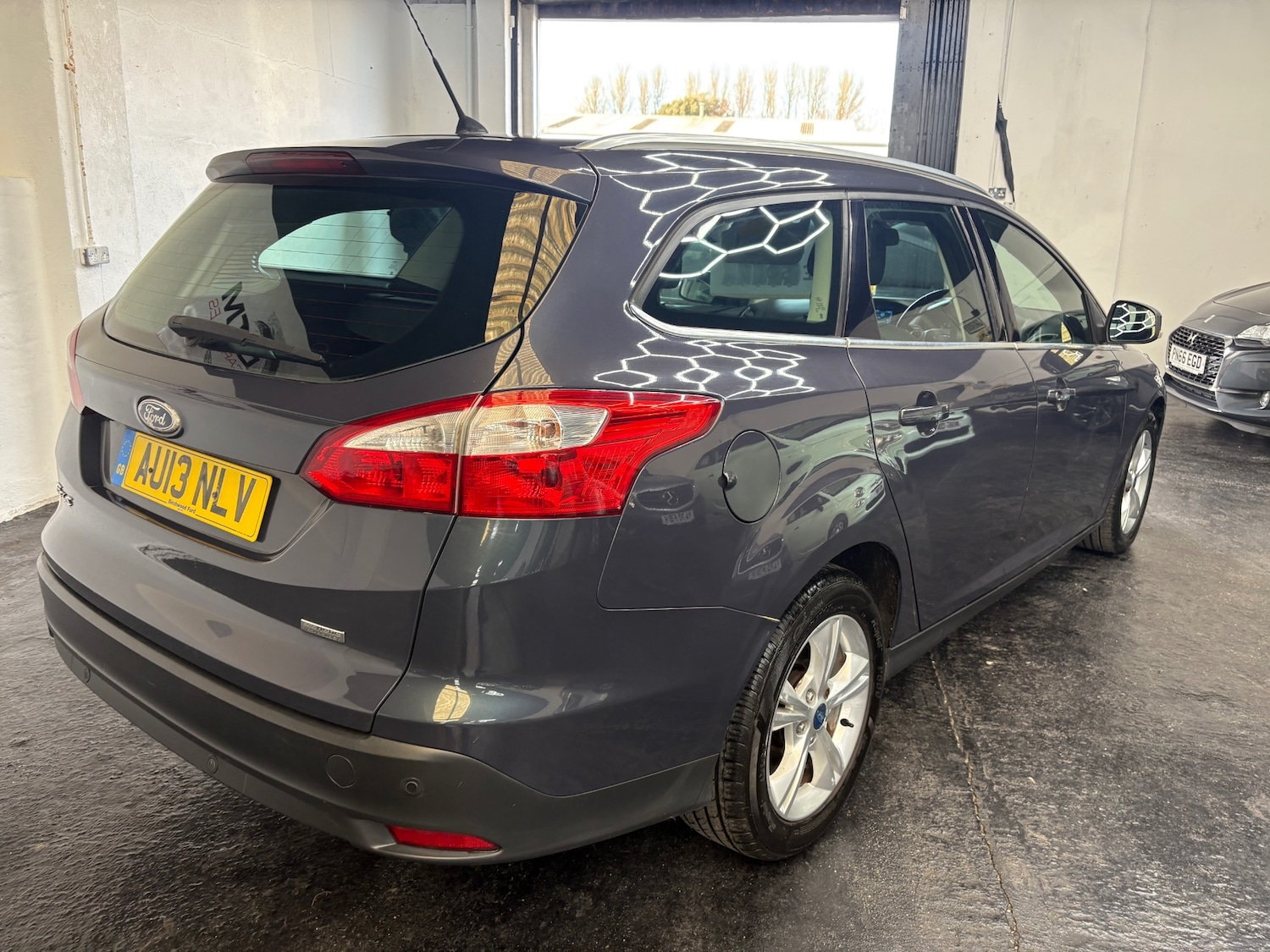 Used Ford Focus 2013 for sale - 77877972: Photo 8