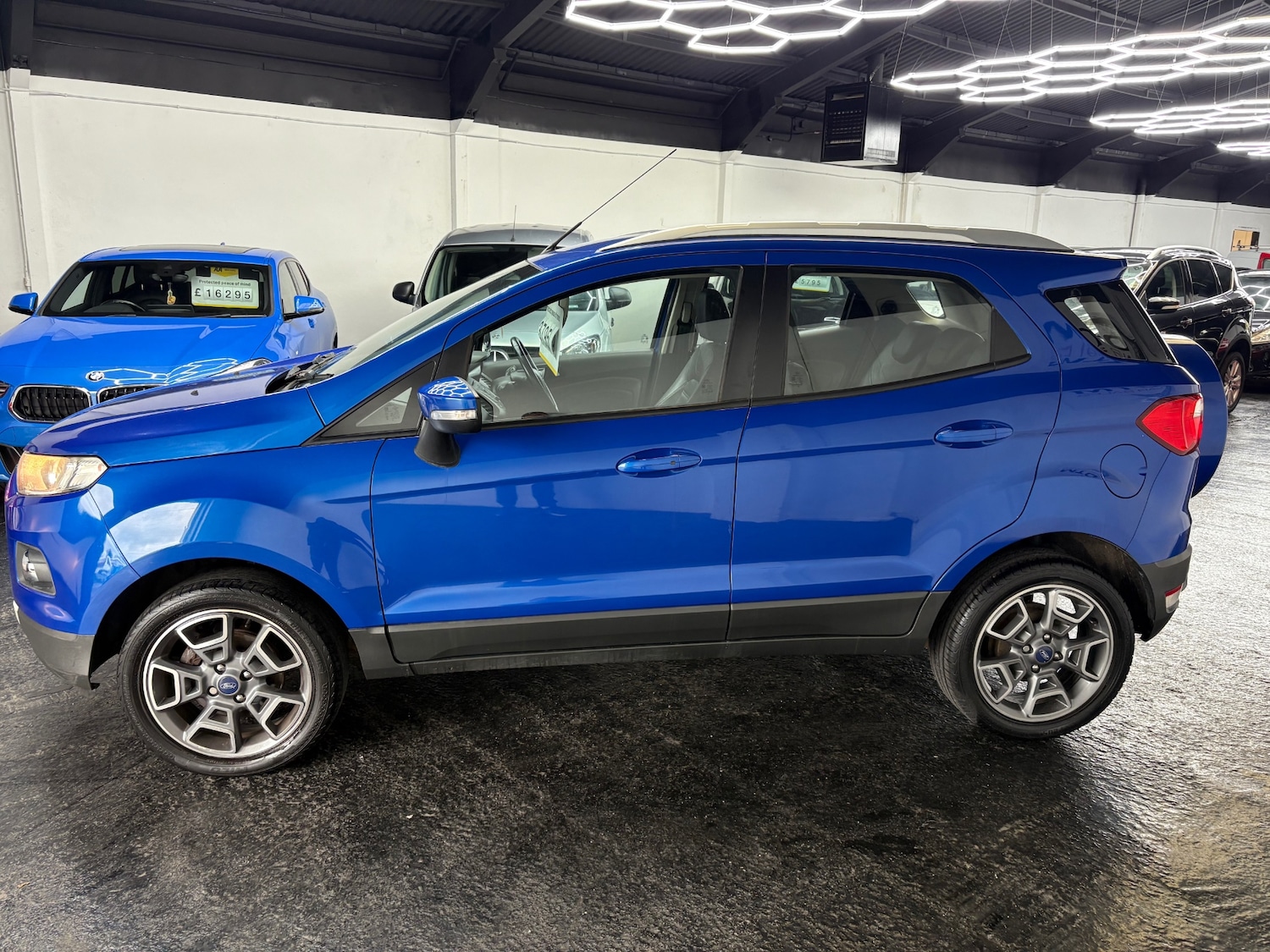 Used Ford Ecosport 2014 for sale - 77715335: Photo 2