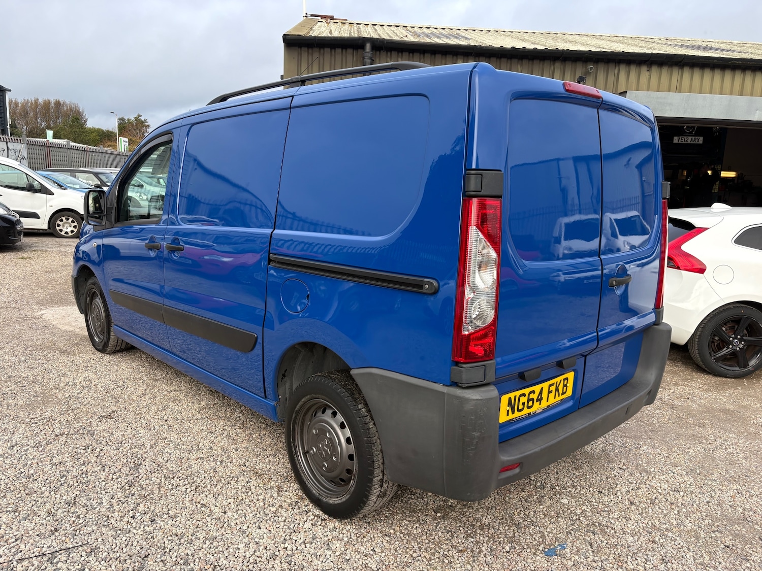 Used Peugeot Expert 2015 for sale - 76383405: Photo 2