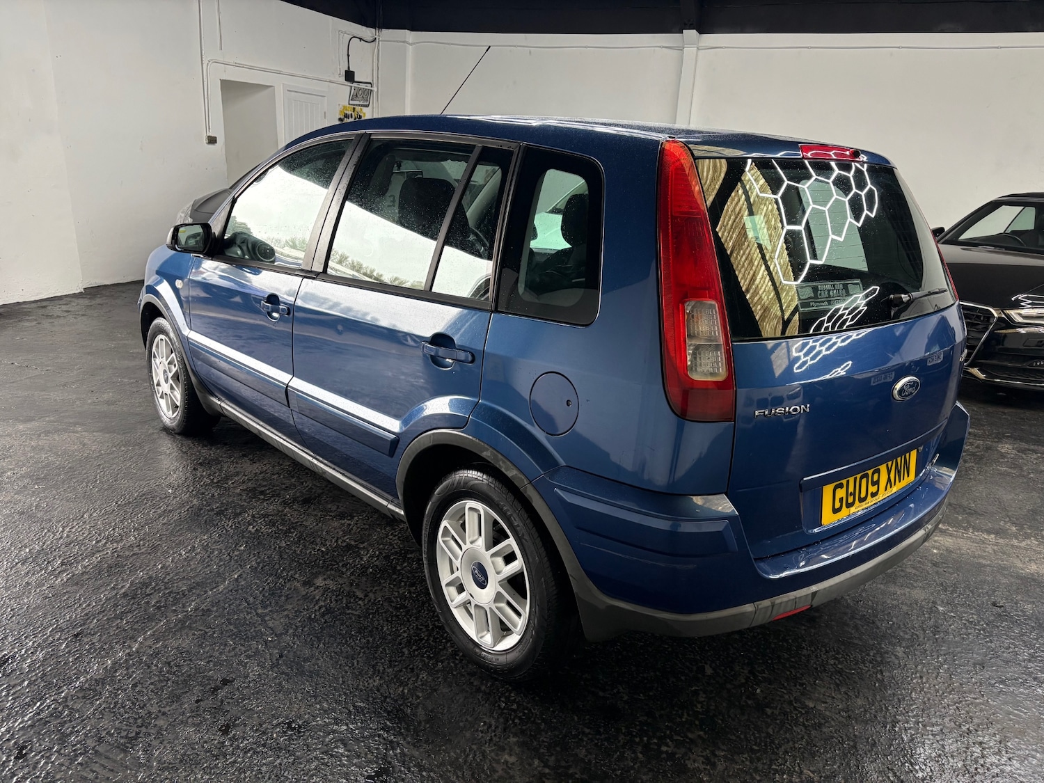 Used Ford Fusion 2009 for sale - 77998266: Photo 3