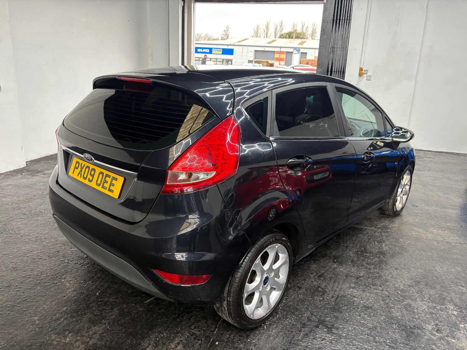 Used Ford Fiesta 2009 for sale - 77607008: Photo 6