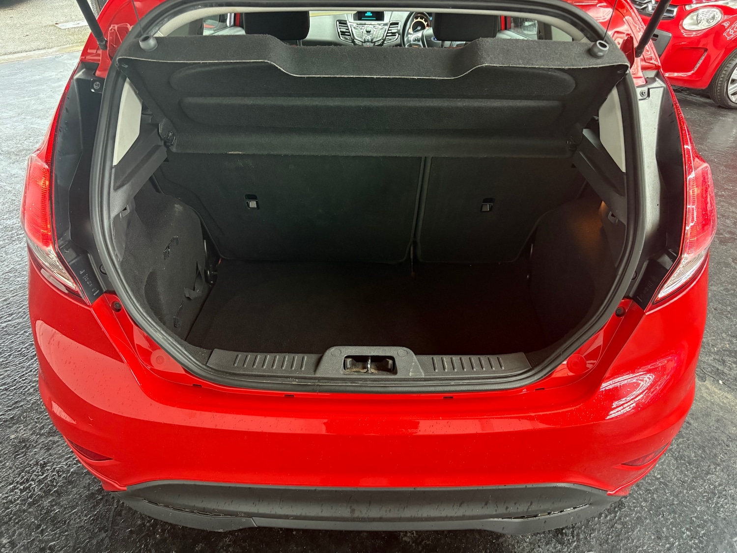 Used Ford Fiesta 2014 for sale - 77367065: Photo 8