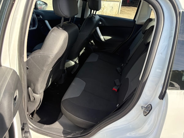 Used Citroen C3 2012 for sale - 76101434: Photo 9