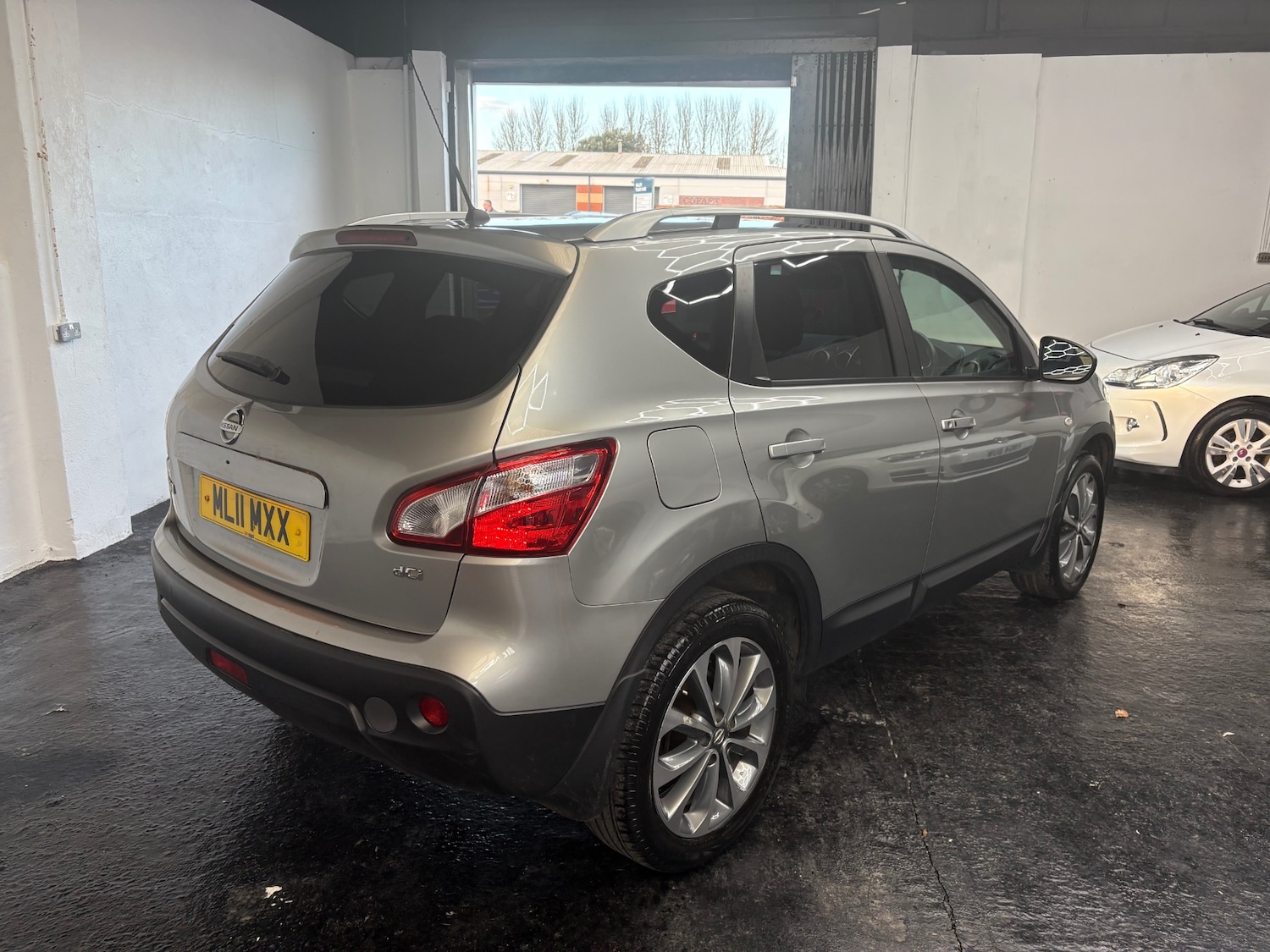 Used Nissan Qashqai 2011 for sale - 77055143: Photo 3
