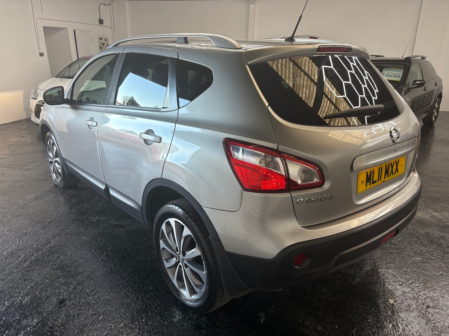 Used Nissan Qashqai 2011 for sale - 77055143: Photo 9