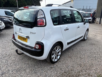 Used Citroen C3 Picasso 2013 for sale - 75655970: Photo
