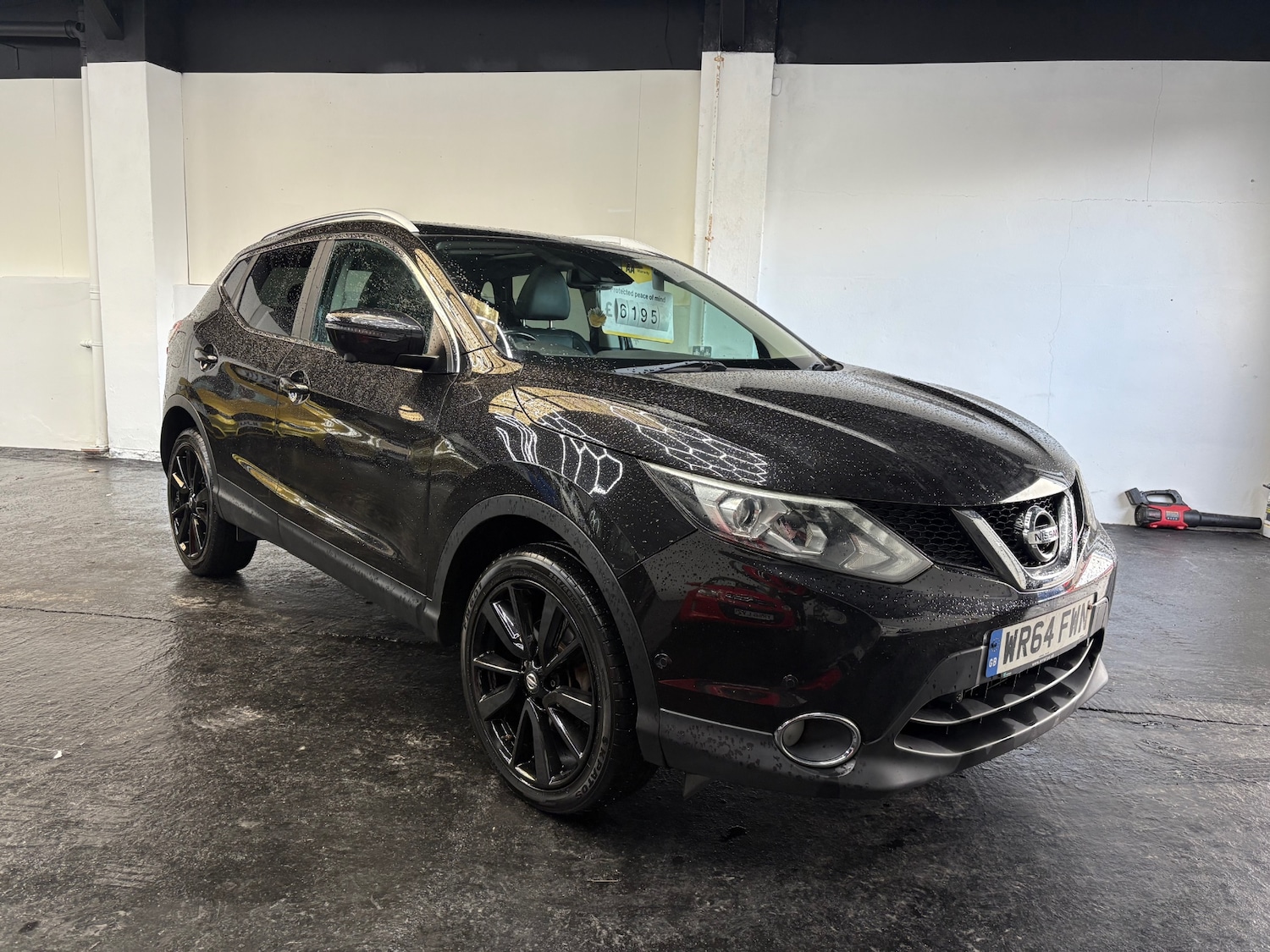 Used Nissan Qashqai 2014 for sale - 77149707: Photo 2