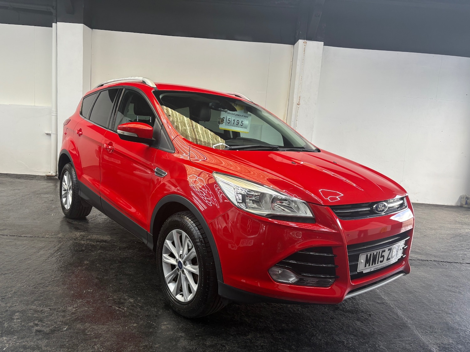 Used Ford Kuga 2015 for sale - 77570125: Photo 1