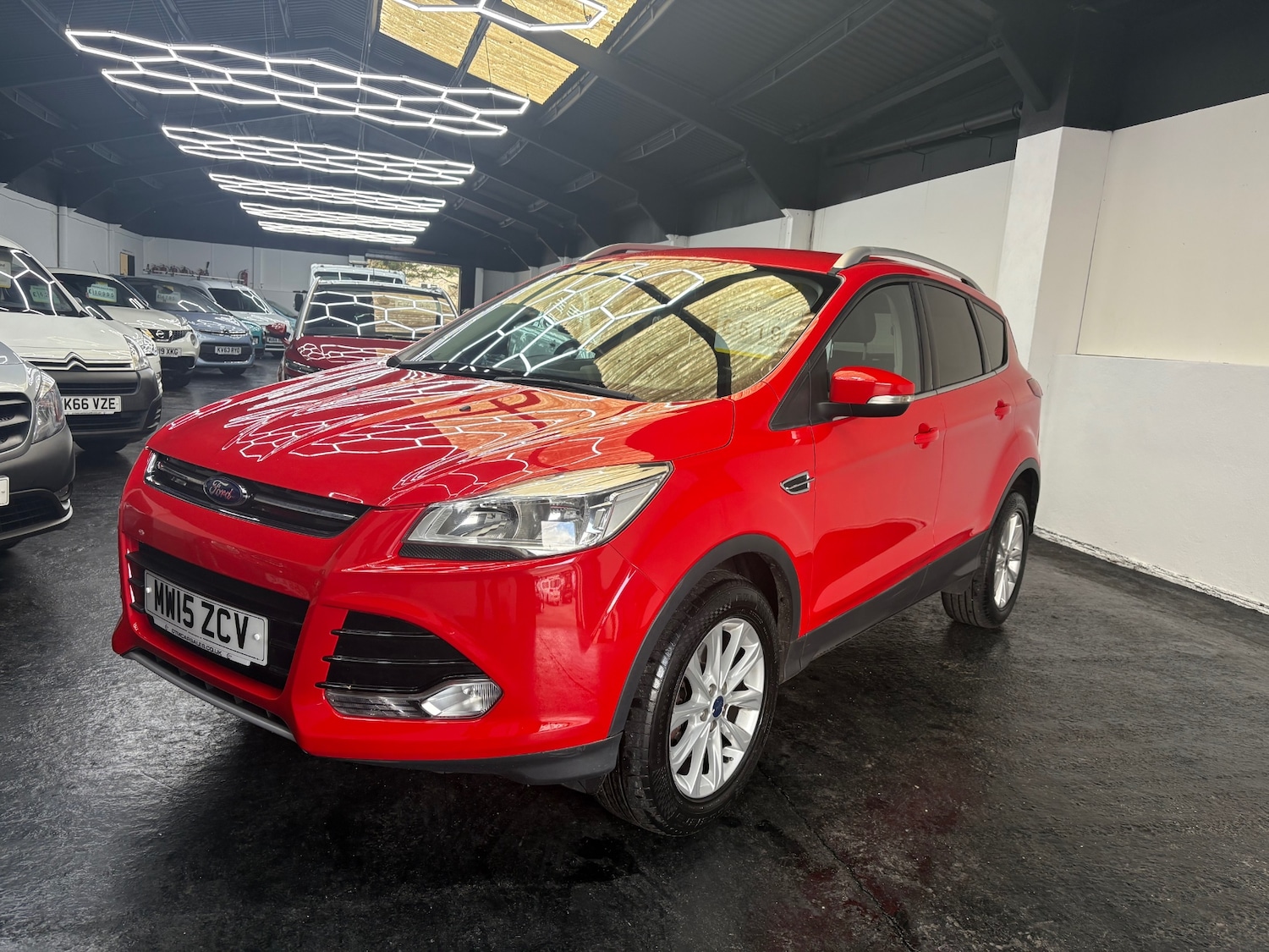 Used Ford Kuga 2015 for sale - 77570125: Photo 3