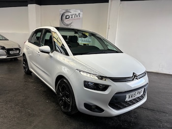 2015 (15) - 1.6 e-HDi Selection 5dr