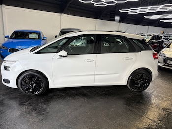 Used Citroen C4 Picasso 2015 for sale - 77778882: Photo