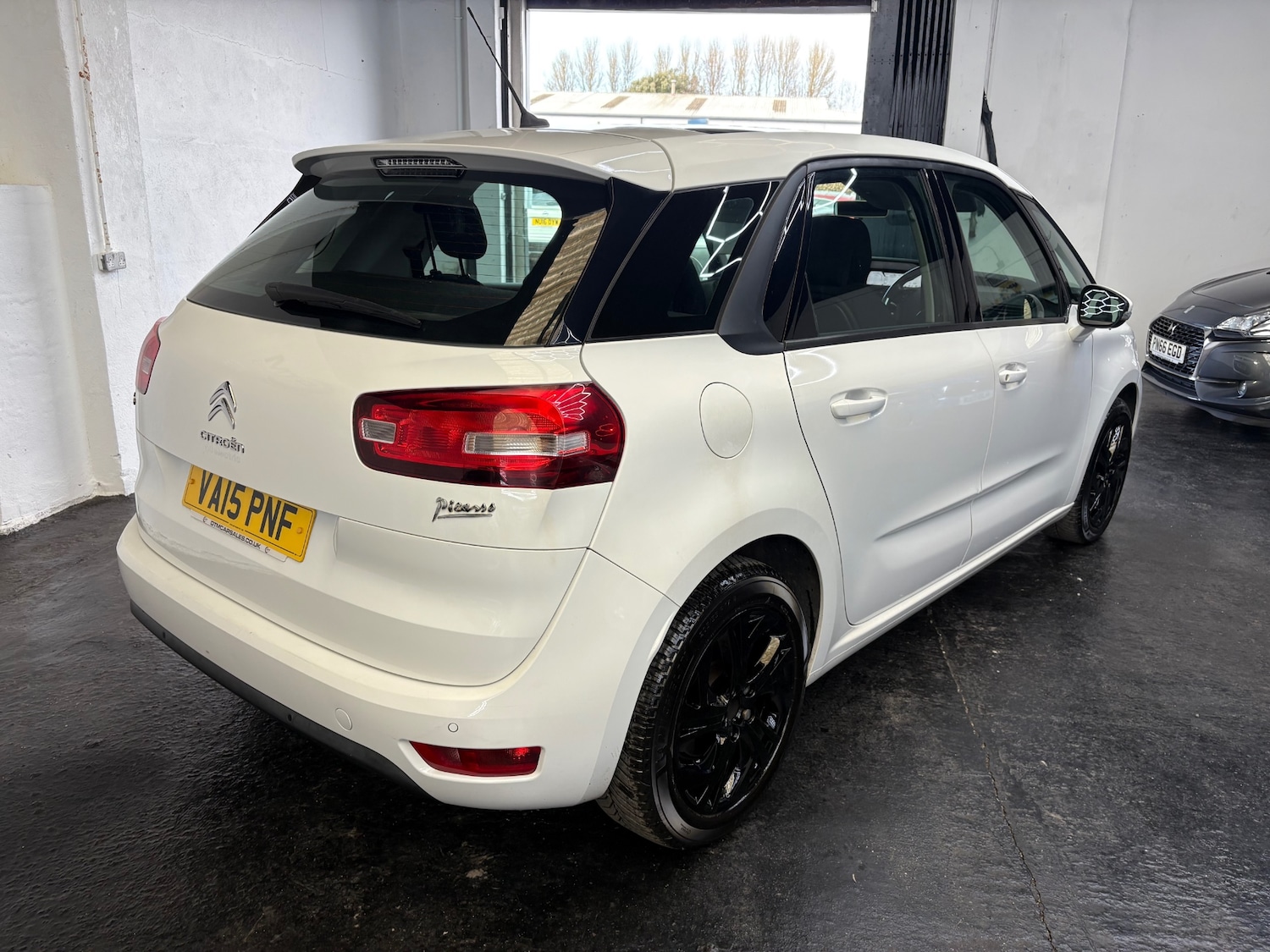 Used Citroen C4 Picasso 2015 for sale - 77778882: Photo 8