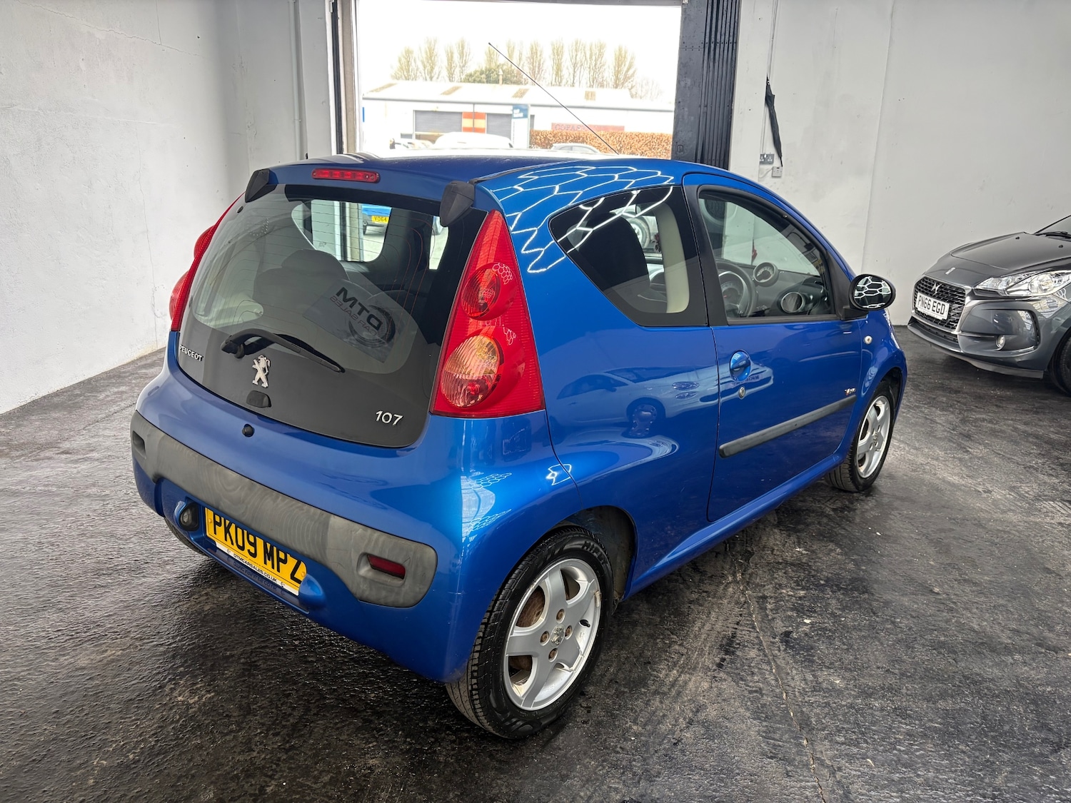 Used Peugeot 107 2009 for sale - 77988542: Photo 7