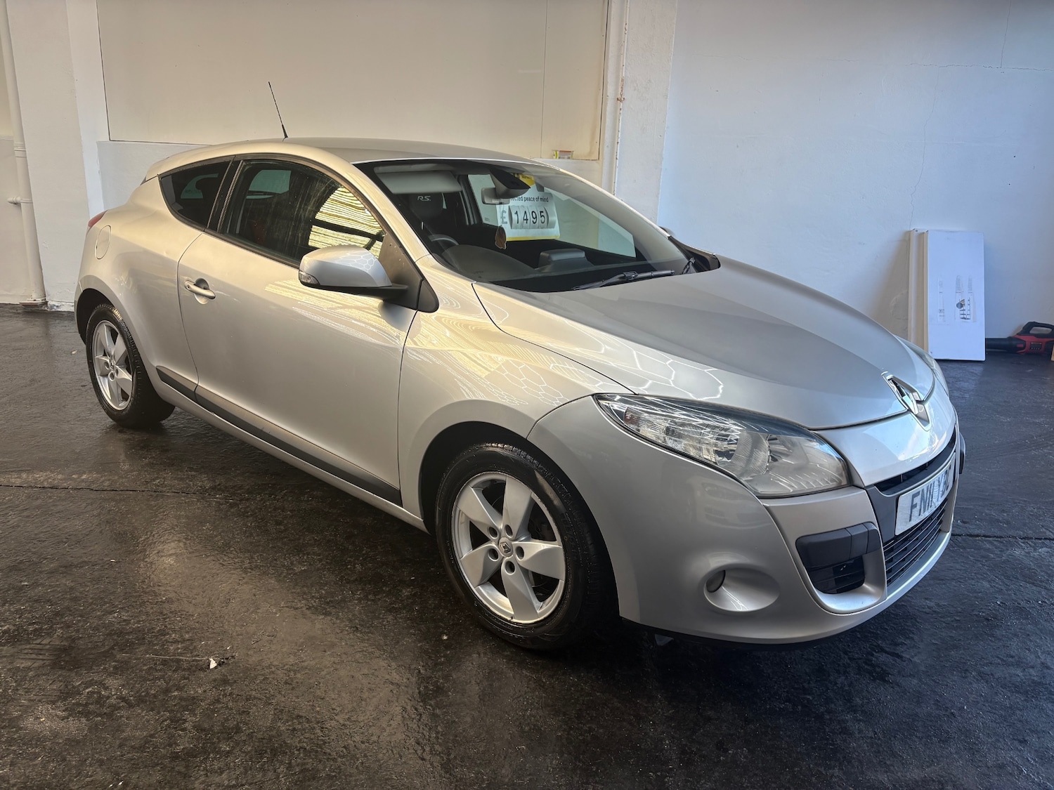 Used Renault Megane 2011 for sale - 77086263: Photo 5