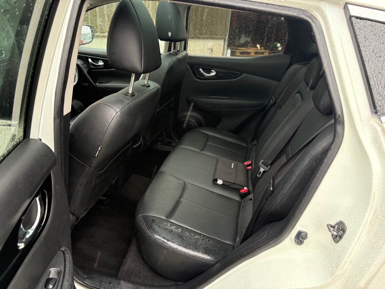 Used Nissan Qashqai 2014 for sale - 76577518: Photo 11