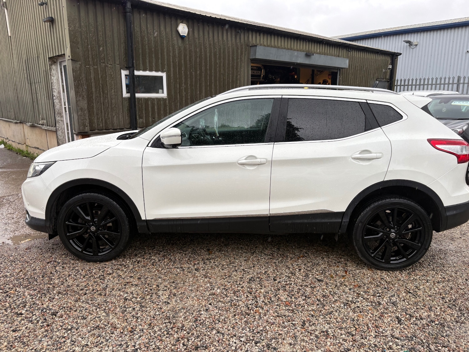 Used Nissan Qashqai 2014 for sale - 76577518: Photo 4
