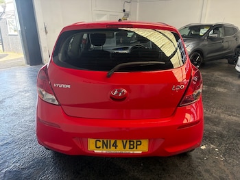 Used Hyundai i20 2014 for sale - 79240262: Photo