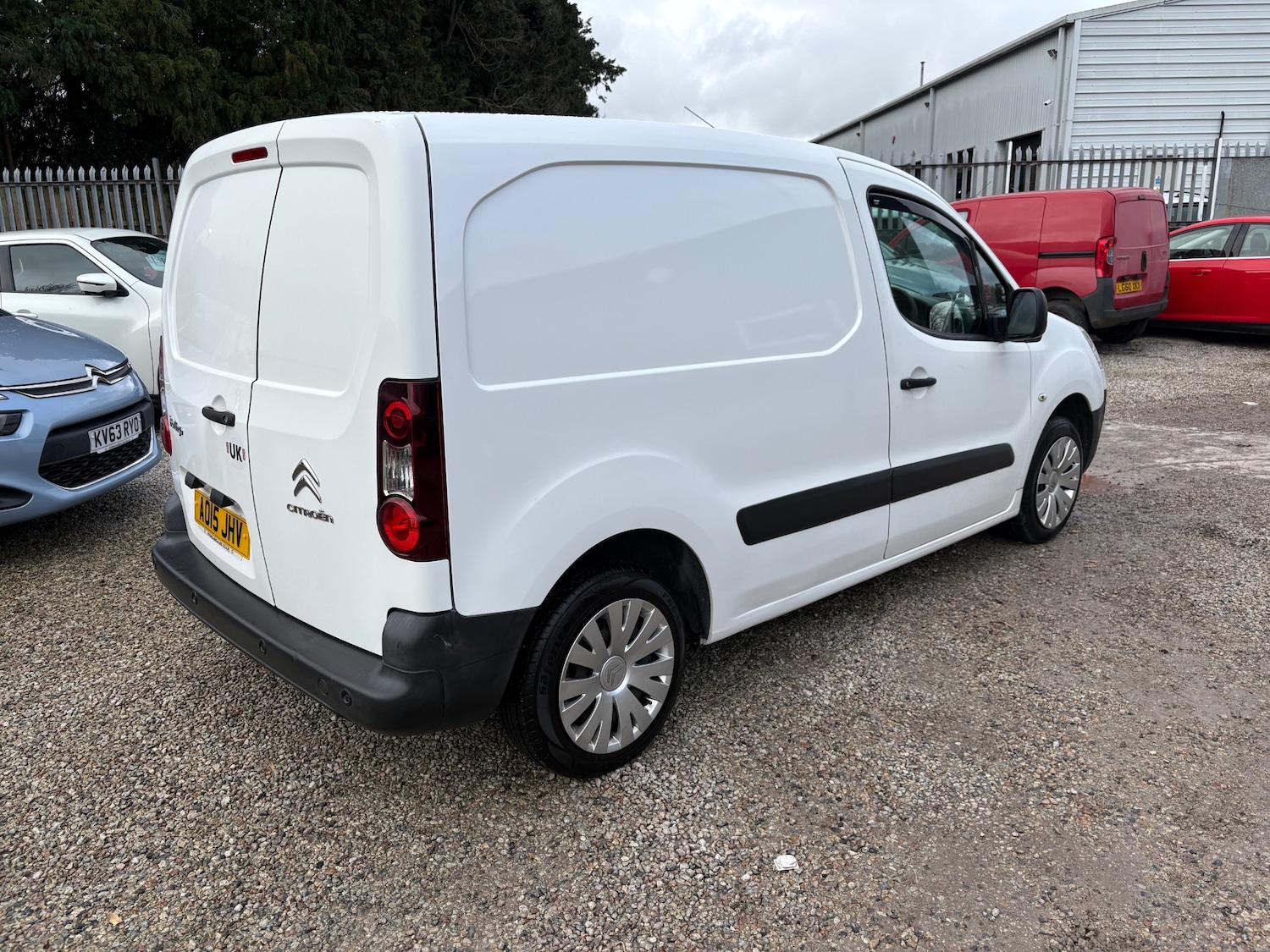 Used Citroen Berlingo 2015 for sale - 76569107: Photo 5