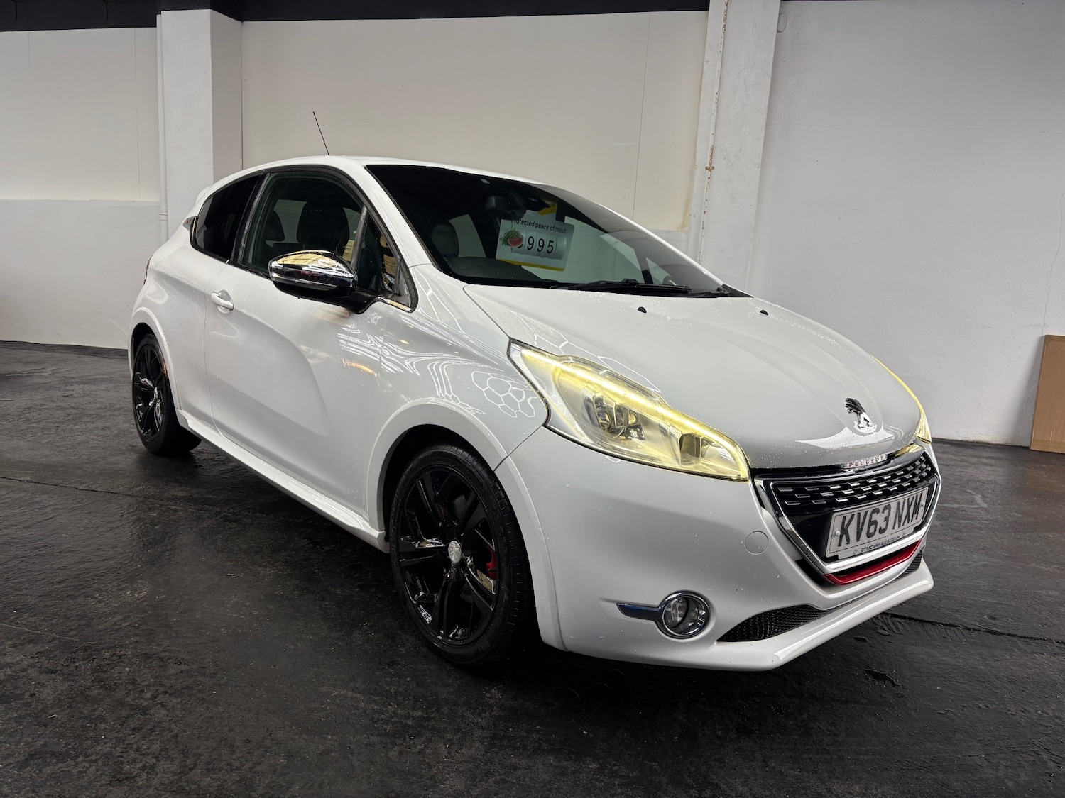 Used Peugeot 208 2013 for sale - 77591471: Photo 3