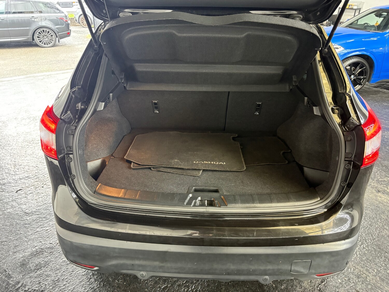 Used Nissan Qashqai 2015 for sale - 77688359: Photo 7