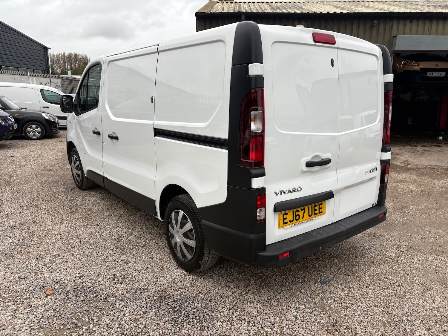 Used Vauxhall Vivaro 2018 for sale - 76418618: Photo 5