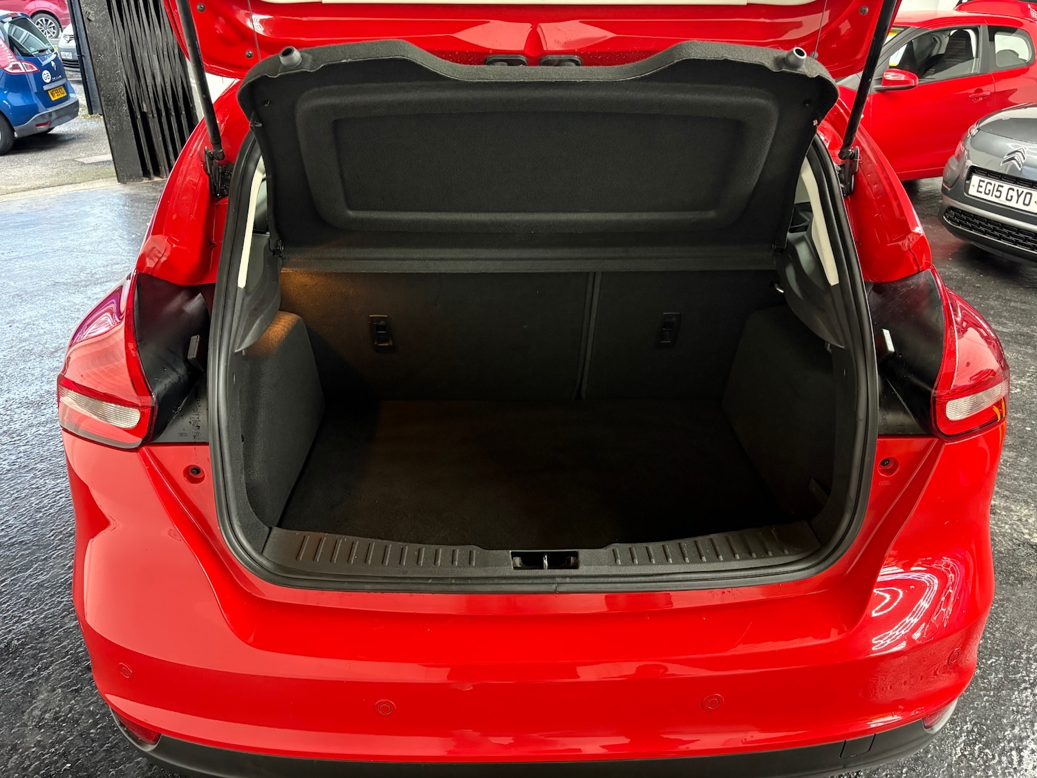 Used Ford Focus 2017 for sale - 77124252: Photo 12