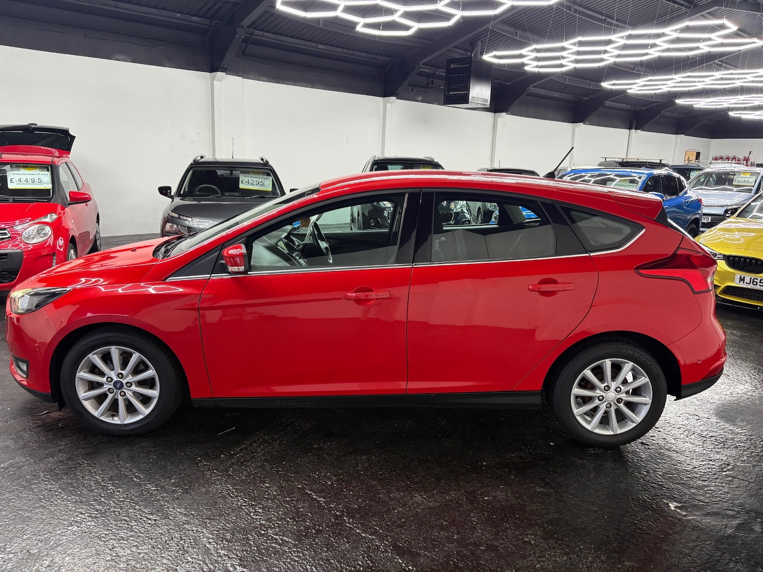 Used Ford Focus 2017 for sale - 77124252: Photo 8