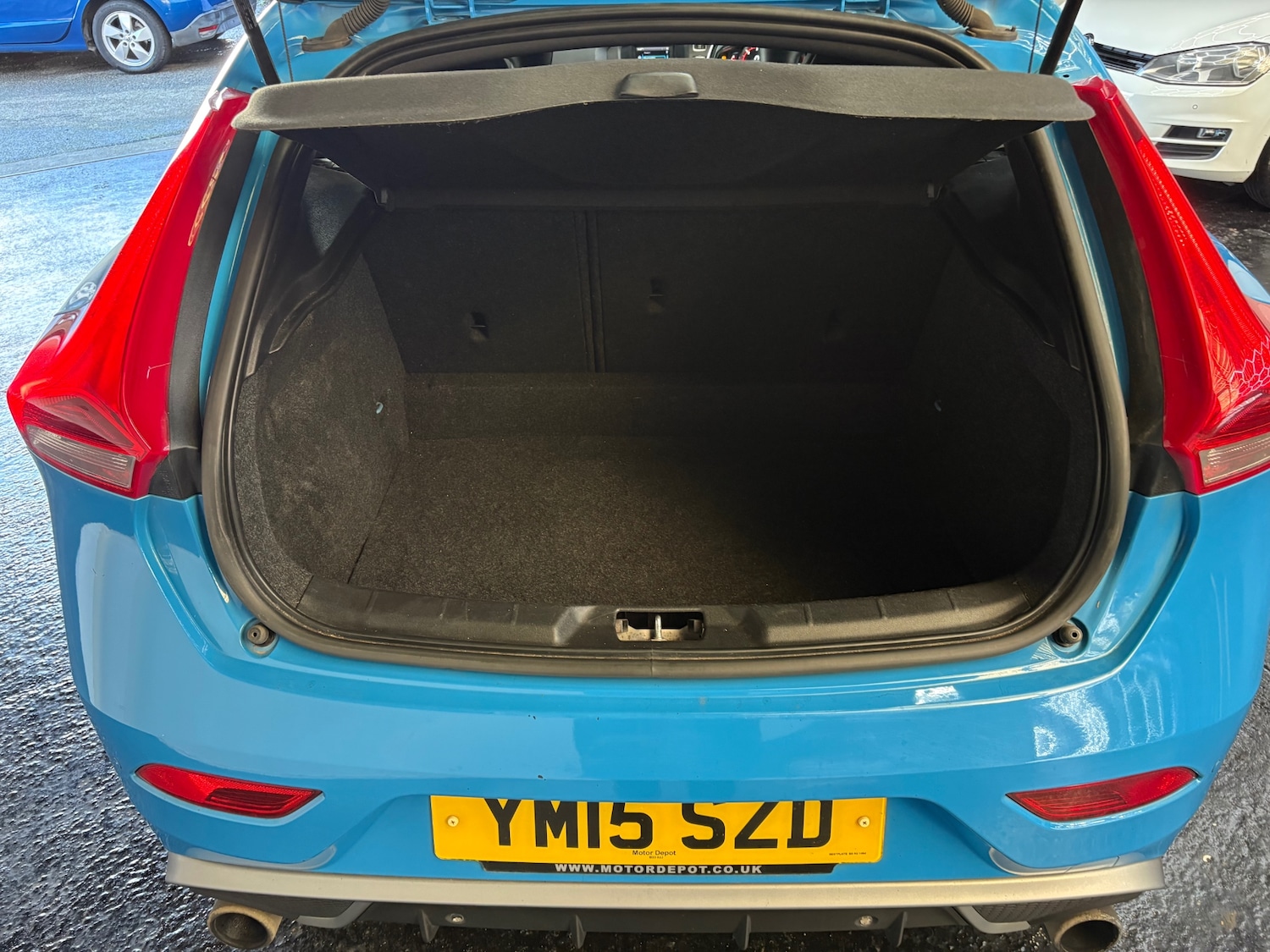 Used Volvo V40 2015 for sale - 77086437: Photo 7