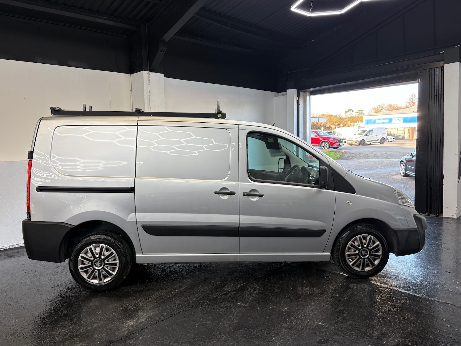 Used Peugeot Expert 2015 for sale - 76921530: Photo 5