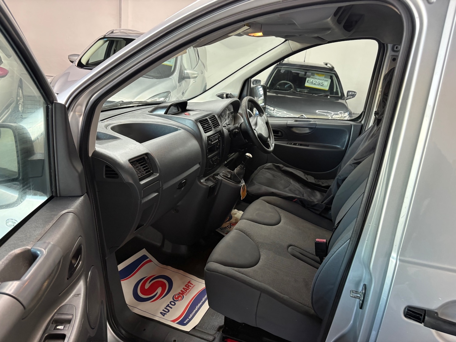 Used Peugeot Expert 2015 for sale - 76921530: Photo 8