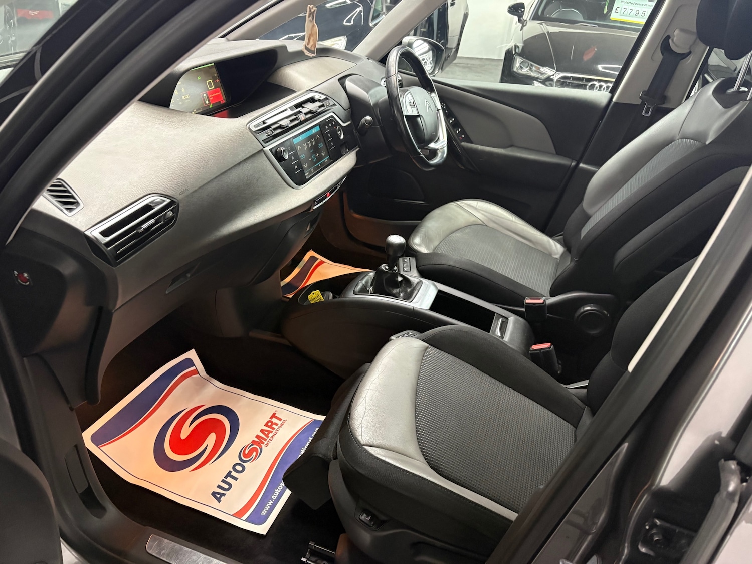 Used Citroen Grand C4 Picasso 2017 for sale - 78018110: Photo 10