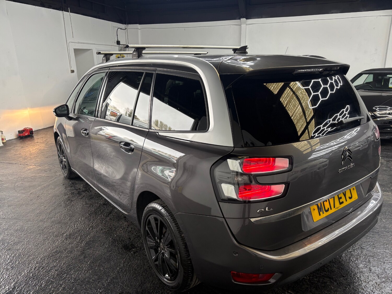 Used Citroen Grand C4 Picasso 2017 for sale - 78018110: Photo 3