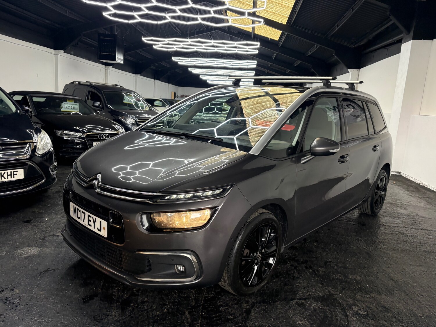 Used Citroen Grand C4 Picasso 2017 for sale - 78018110: Photo 9