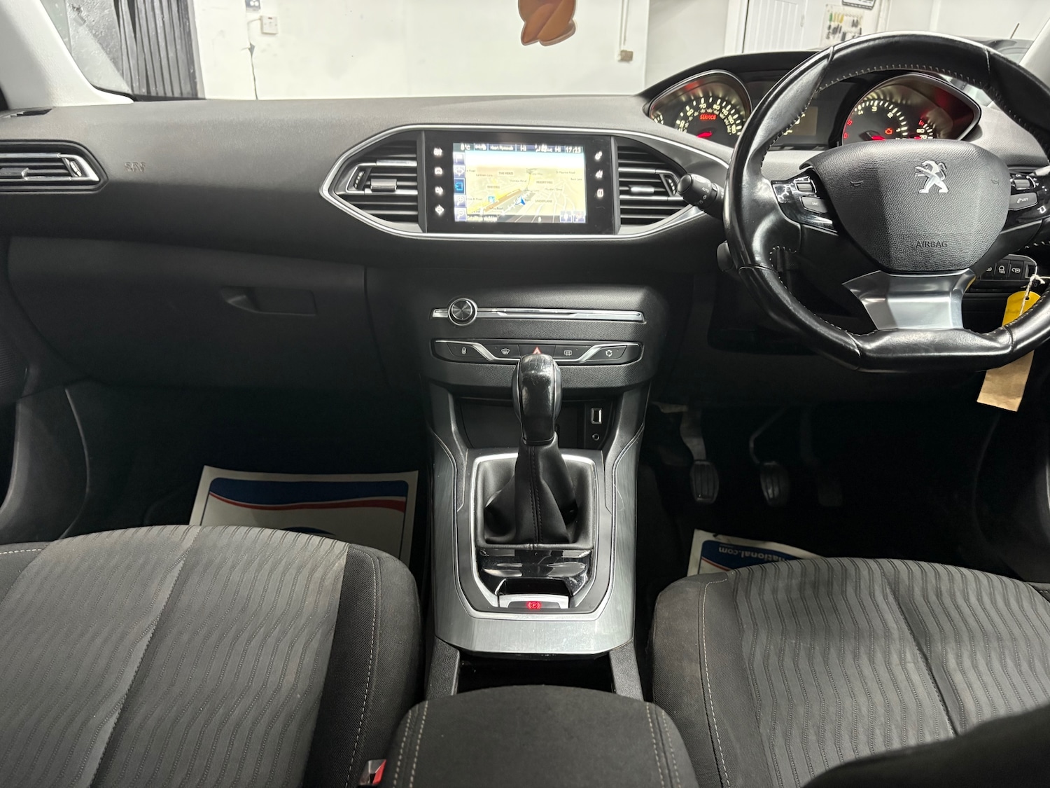 Used Peugeot 308 2015 for sale - 77206851: Photo 11