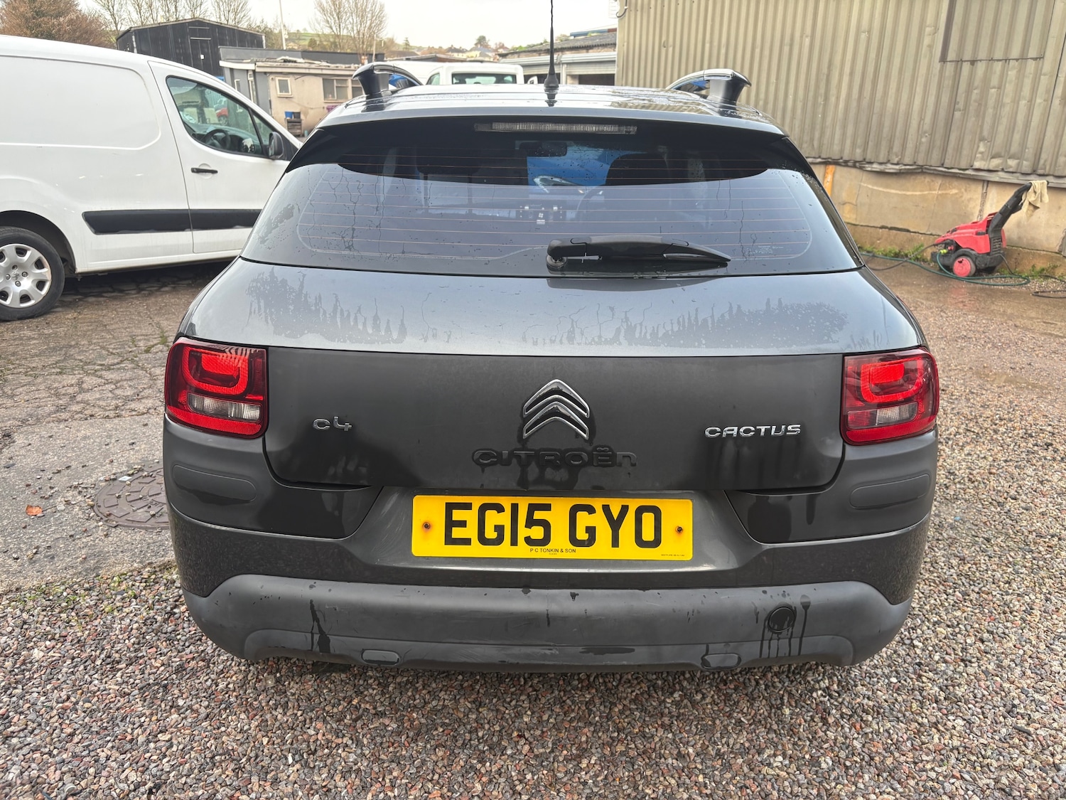 Used Citroen C4 Cactus 2015 for sale - 76737979: Photo 2