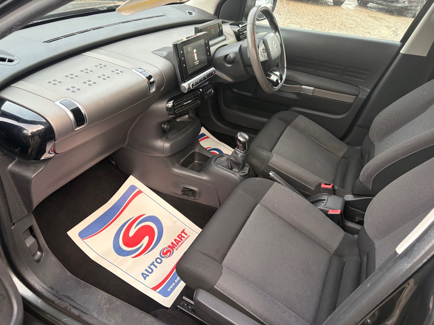 Used Citroen C4 Cactus 2015 for sale - 76737979: Photo 6