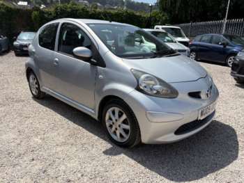 2009 (09) - 1.0 VVT-i Platinum 5dr [AC]