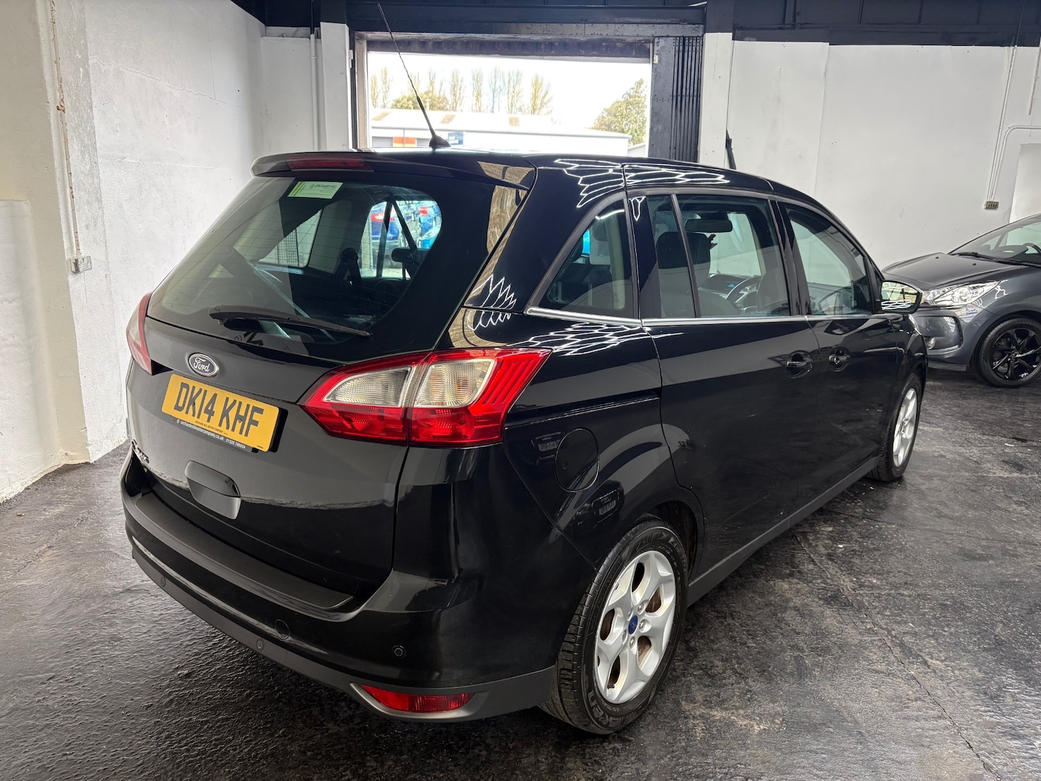 Used Ford Grand C-Max 2014 for sale - 78018467: Photo 5