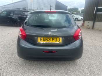 Used Peugeot 208 2013 for sale - 74718189: Photo