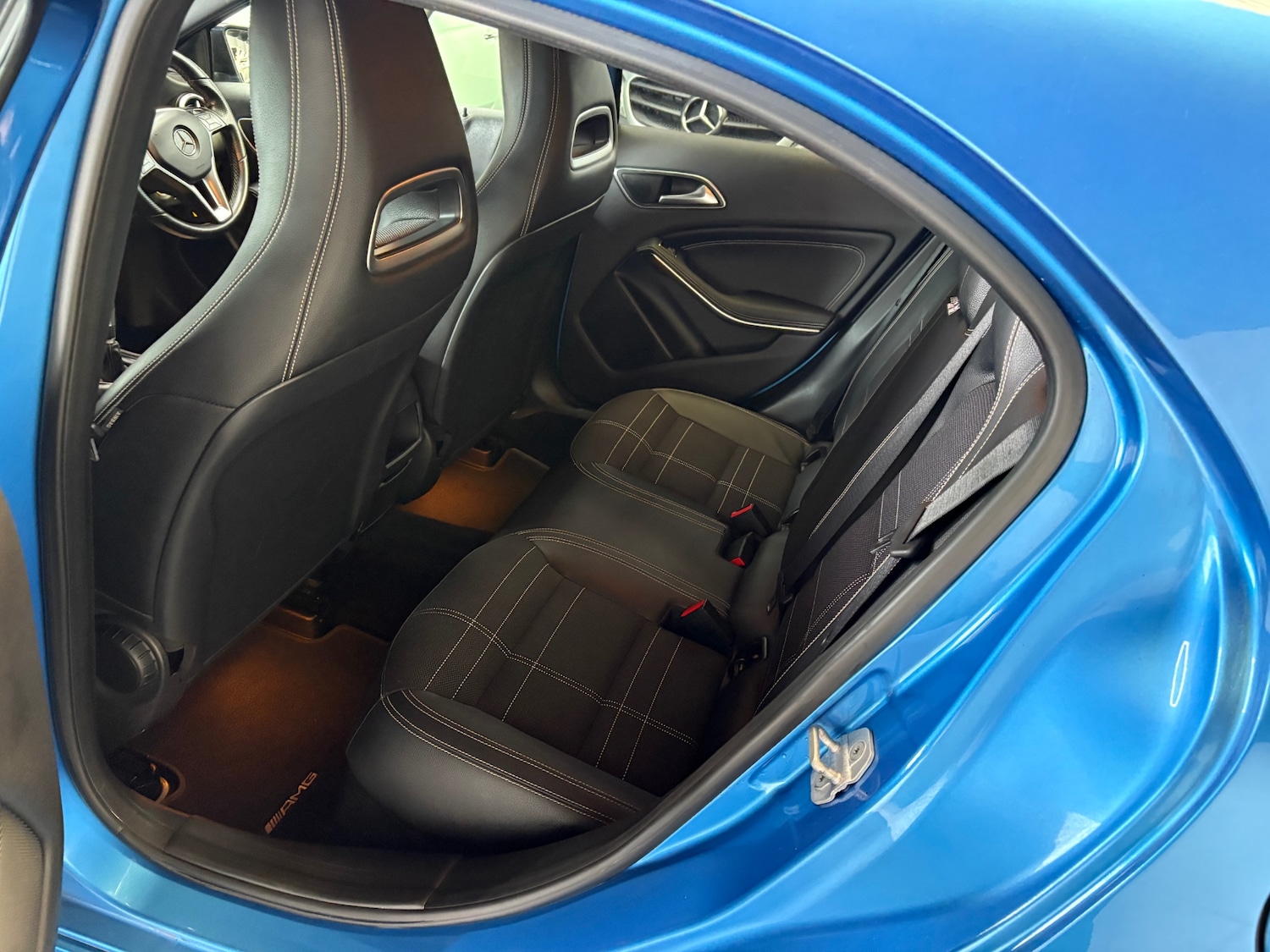 Used Mercedes-Benz A-Class 2013 for sale - 77864943: Photo 7