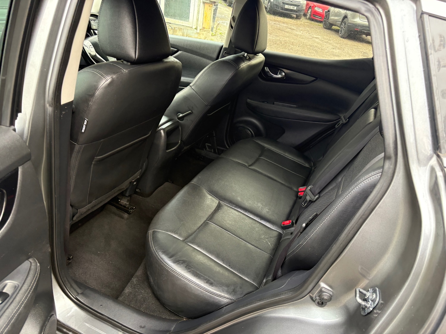 Used Nissan Qashqai 2016 for sale - 76735764: Photo 8