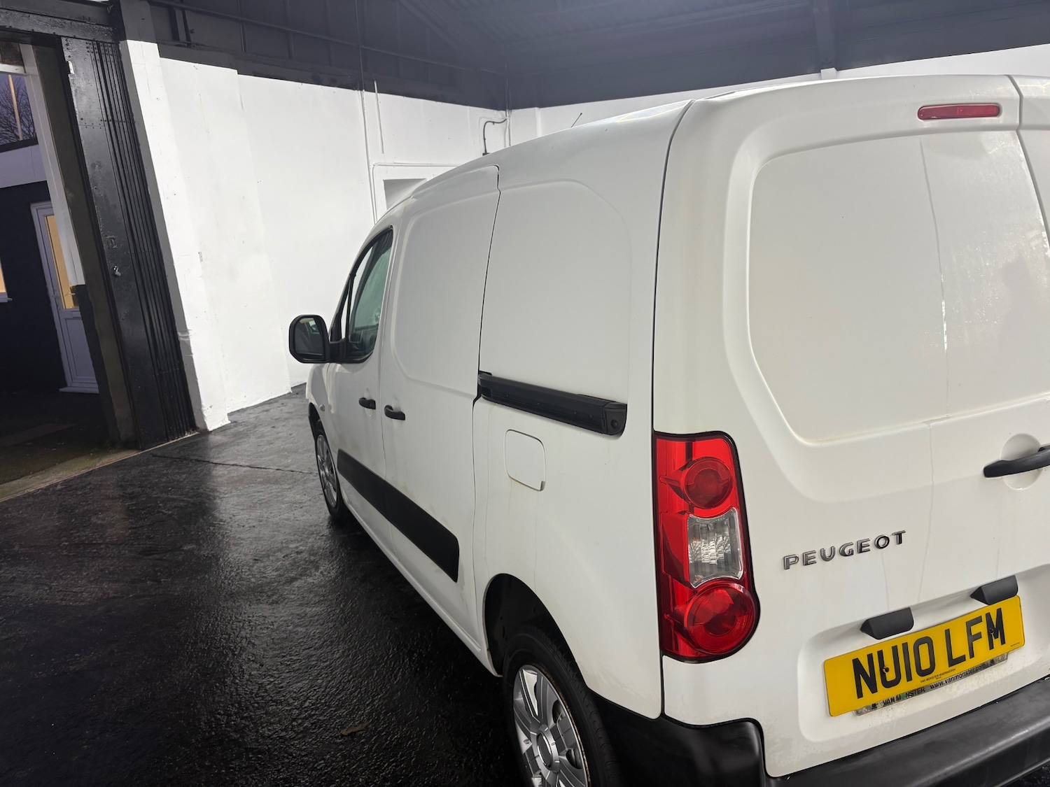 Used Peugeot Partner 2010 for sale - 76960434: Photo 7