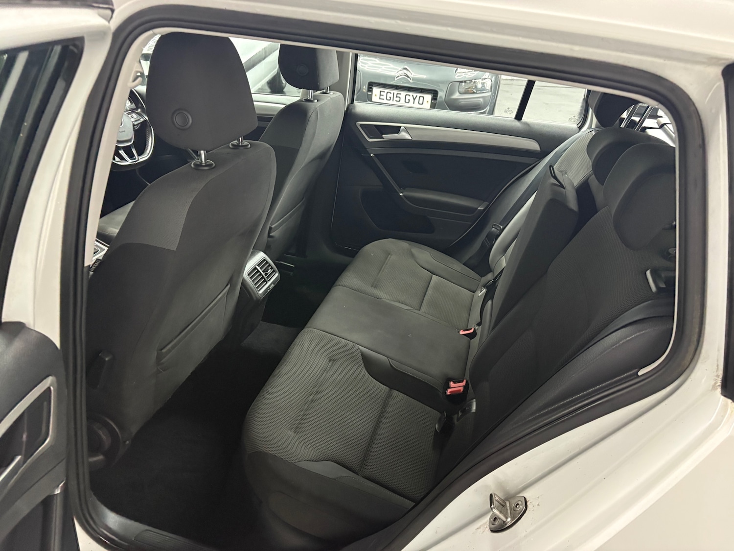 Used Volkswagen Golf 2014 for sale - 77045672: Photo 10