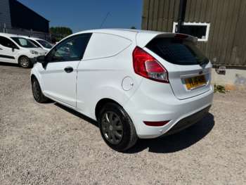 Used Ford Fiesta 2015 for sale - 74514902: Photo